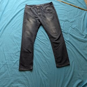 Men's Straight Leg Jeans in Classic Blue